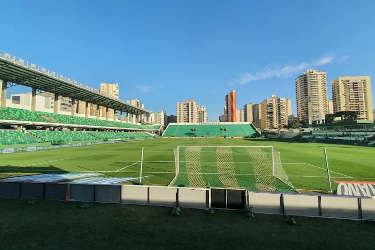 Estádio Hailé Pinheiro (Serrinha)