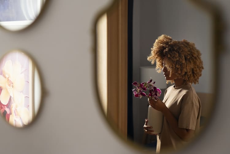 Decoração barata para sala pequena: 10 ideias incríveis