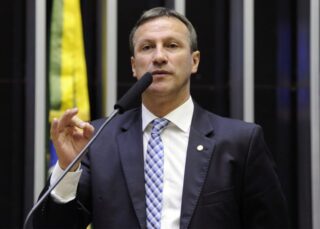 projeto-tipifica-fraude-em-concursos-publicos-com-pena-de-ate-8-anos-de-reclusao