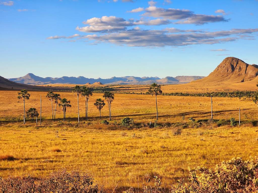 chapada dos veadeiros, principais pontos turísticos de goiás, turismo em goiás, cachoeiras de goiás, o que fazer na chapada dos veadeiros, viagem para goiás